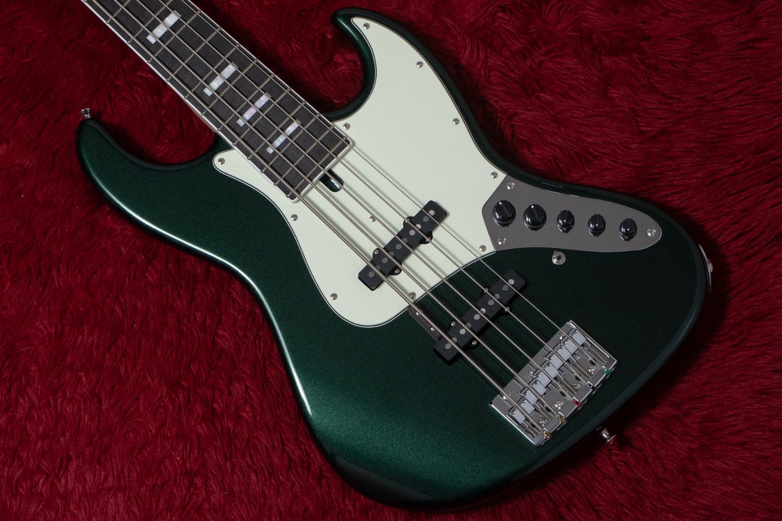 フェンダー「ジャズベース・スペシャル」アクティブベース Fender