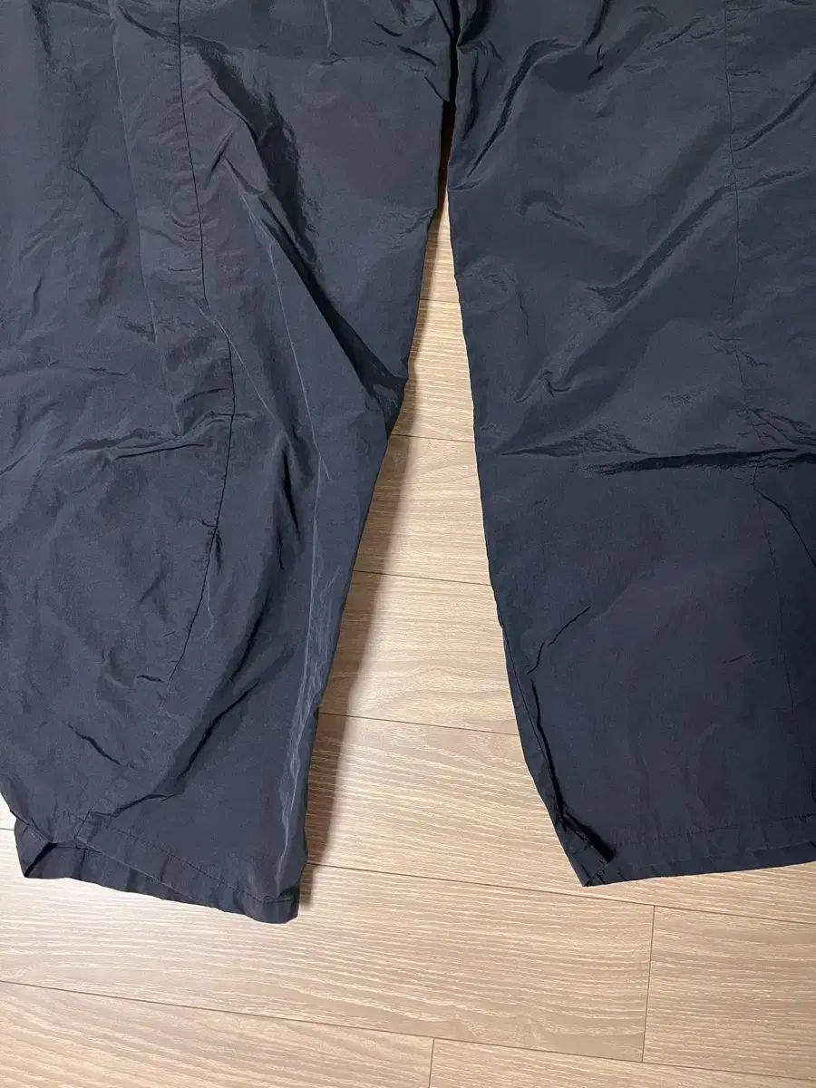  サンサンギア サイド スナップ パンツ ブラック ジョガーパンツ スウェットパンツ パンツ