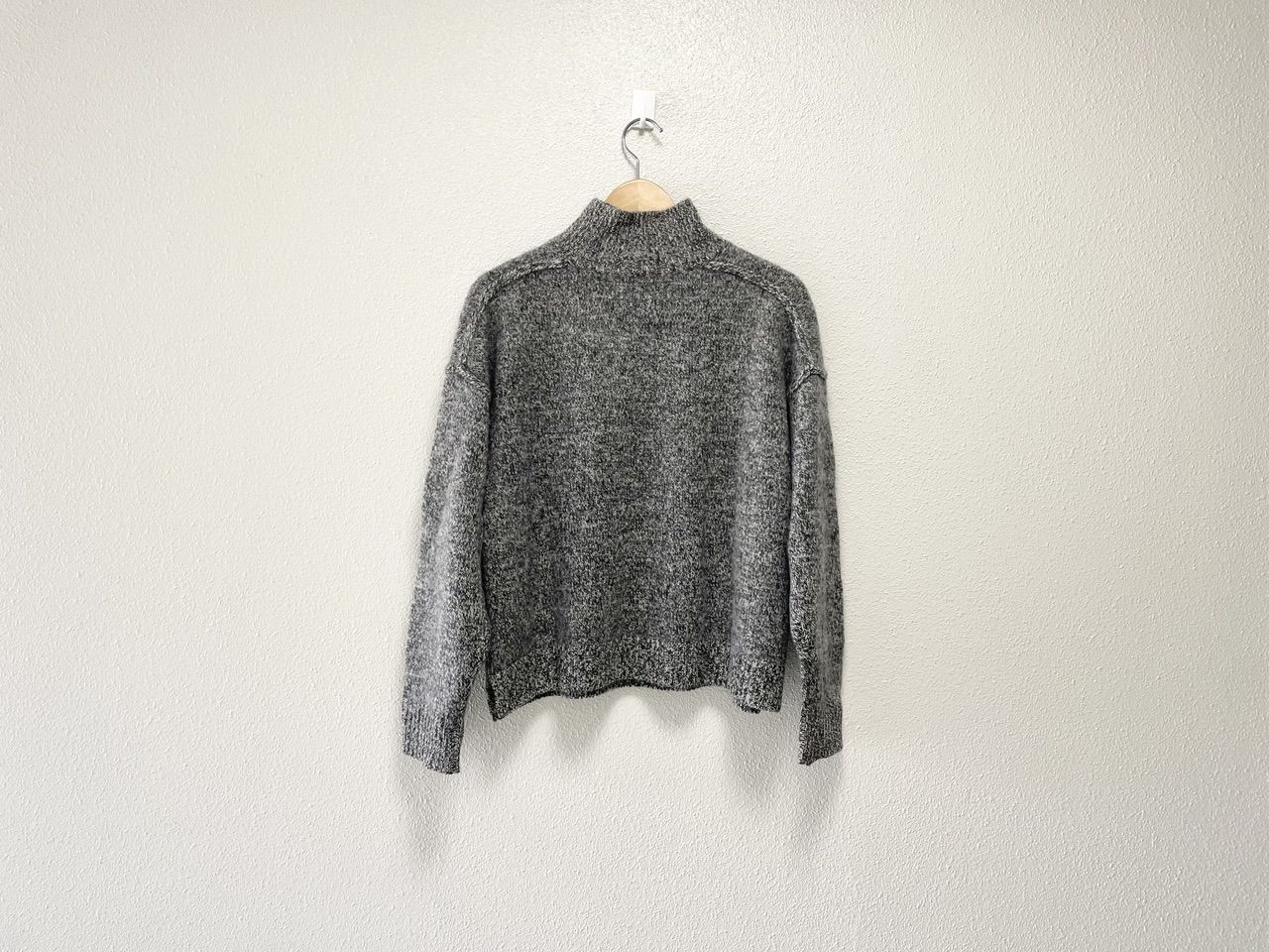 2023AW / BEARDSLEY ビアズリー ホワイトヤクプルオーバー