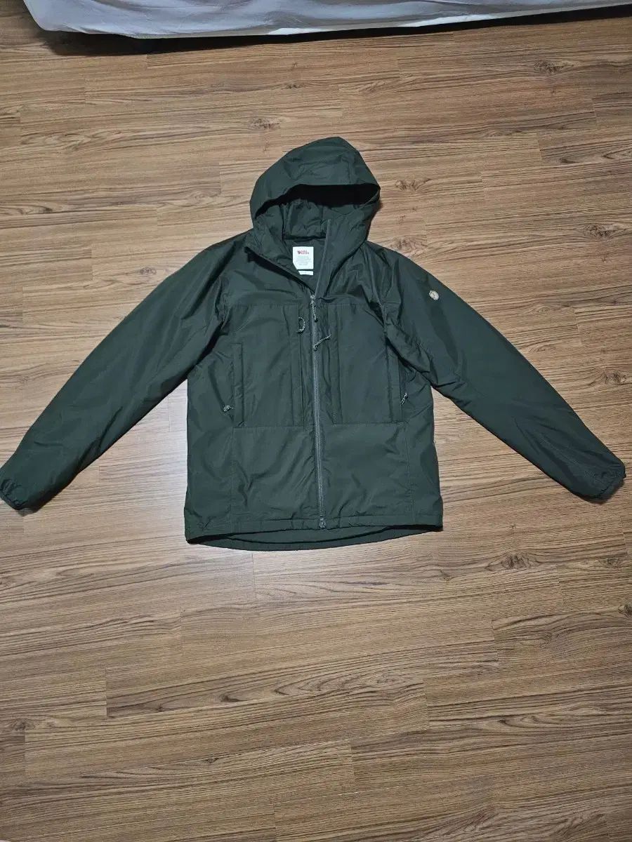 M Fjällräven フェールラーベン メンズ キャップ ウール パデッド ジャケット アウター 防水 GORE-TEX ゴアテックス 軽量