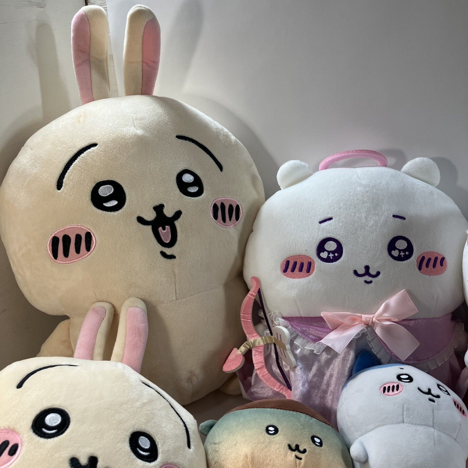 ちいかわ グッズ 大量 約60点 まとめ商品 ぬいぐるみ マスコット キーホルダー ショルダーポーチ ハチワレ うさぎだららん 等 現状品 3kg