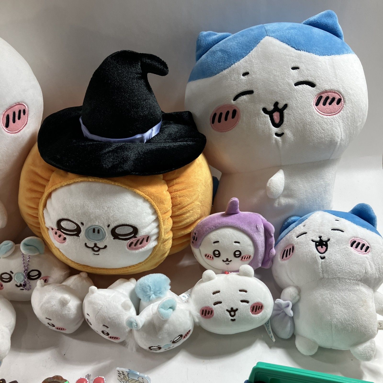 ハチワレ うさぎだららん