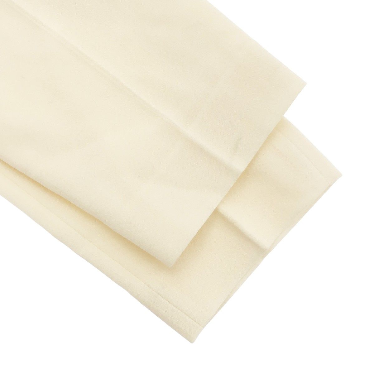 アイボリー系 38