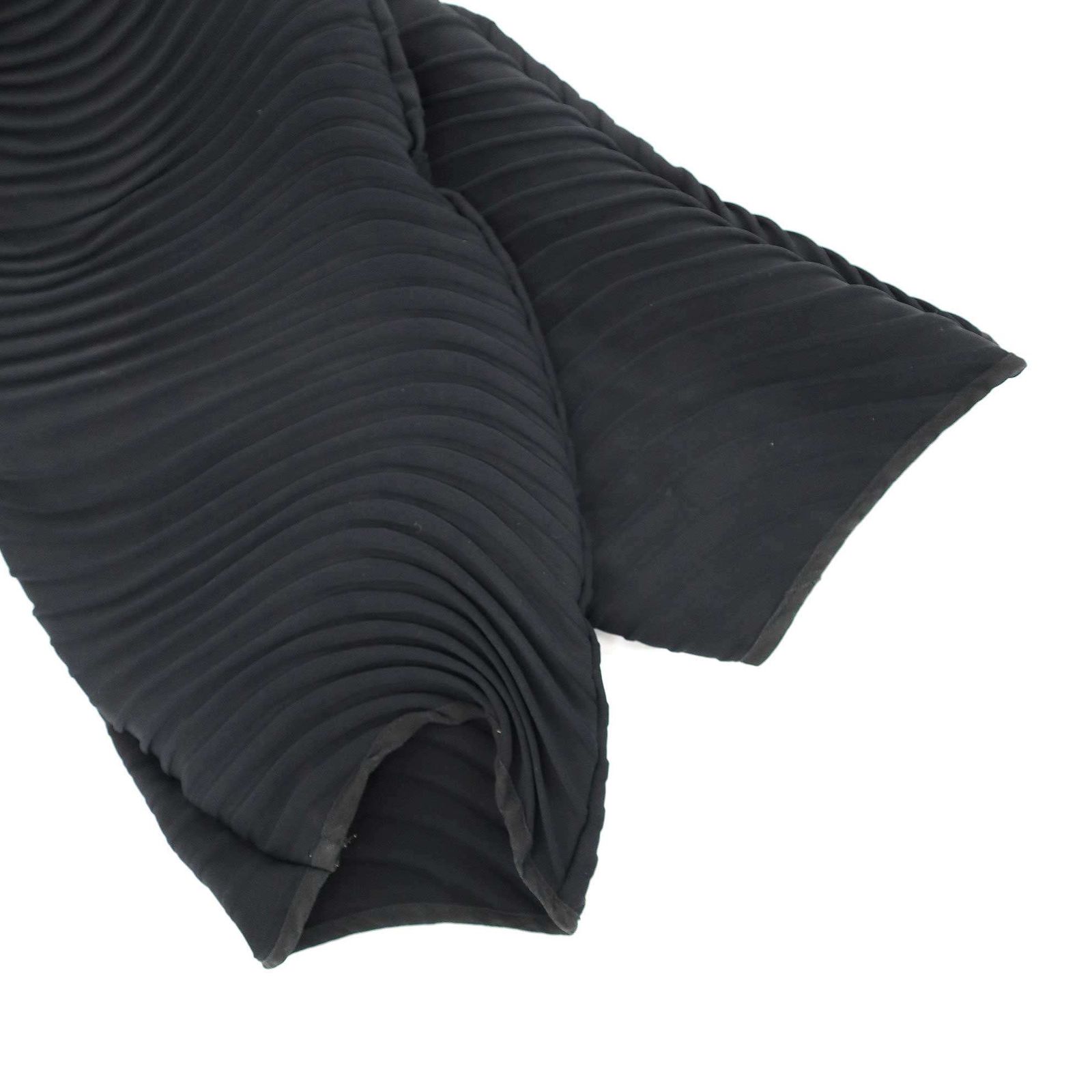 引き取り ISSEY MIYAKE イッセイミヤケ 18SS ウェーブプリーツサルエルパンツ IM81FF010 ブラック 2 人気アイテムお得に購入！