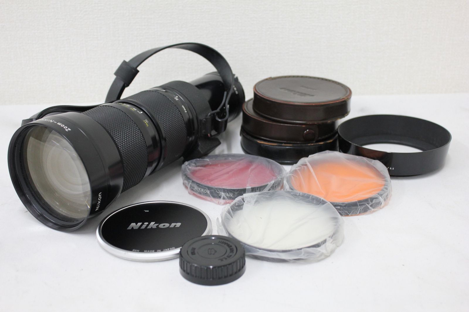 品 ニコン Nikon Zoom-NIKKOR Auto 50-300mm F4.5 フィルター フード 前後キャップ 三脚座付き レンズ e3612