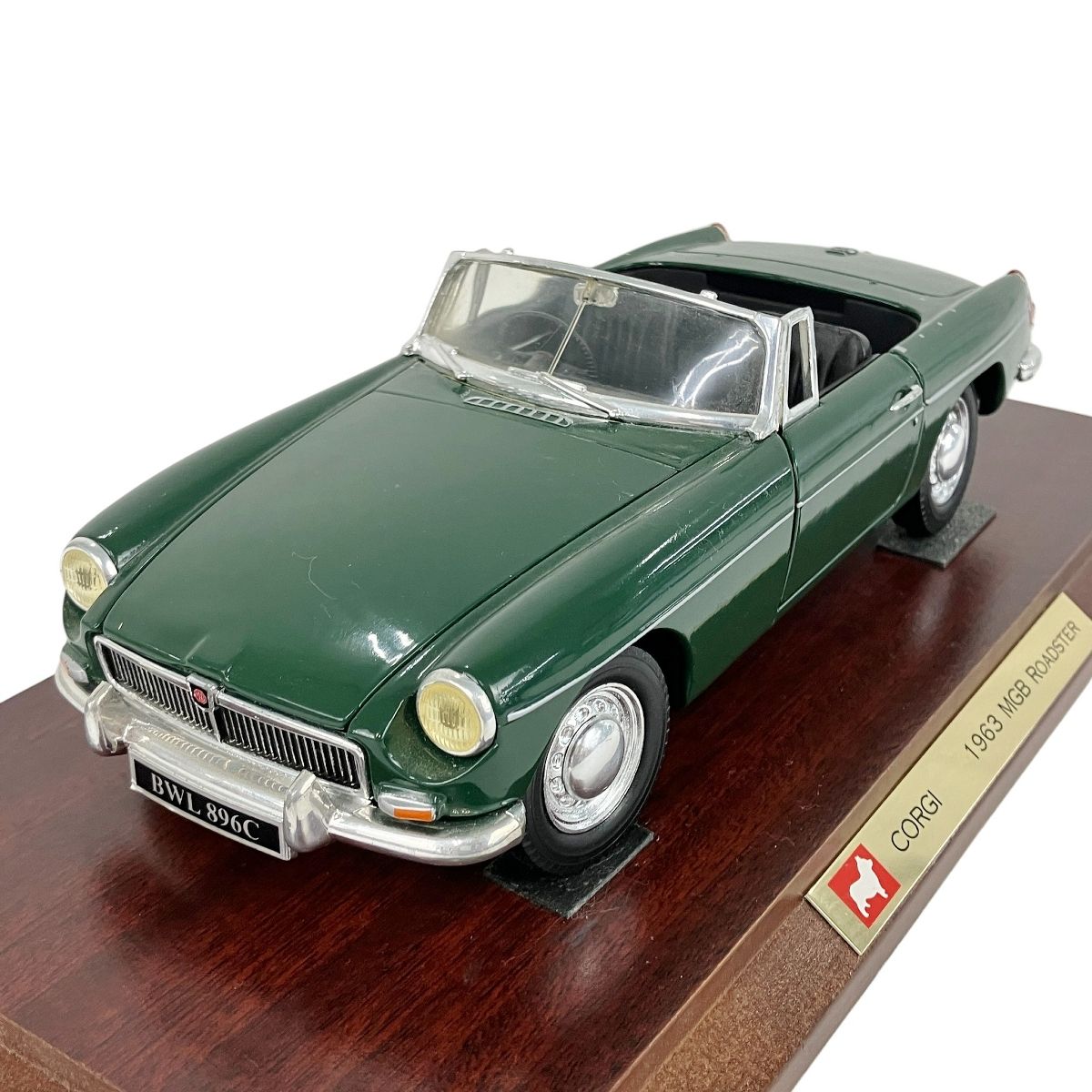 Corgi 1 18 Scale 95106 1963 MG MGB Roadster BWL 896C コーギー 自動車模型 Y10492996