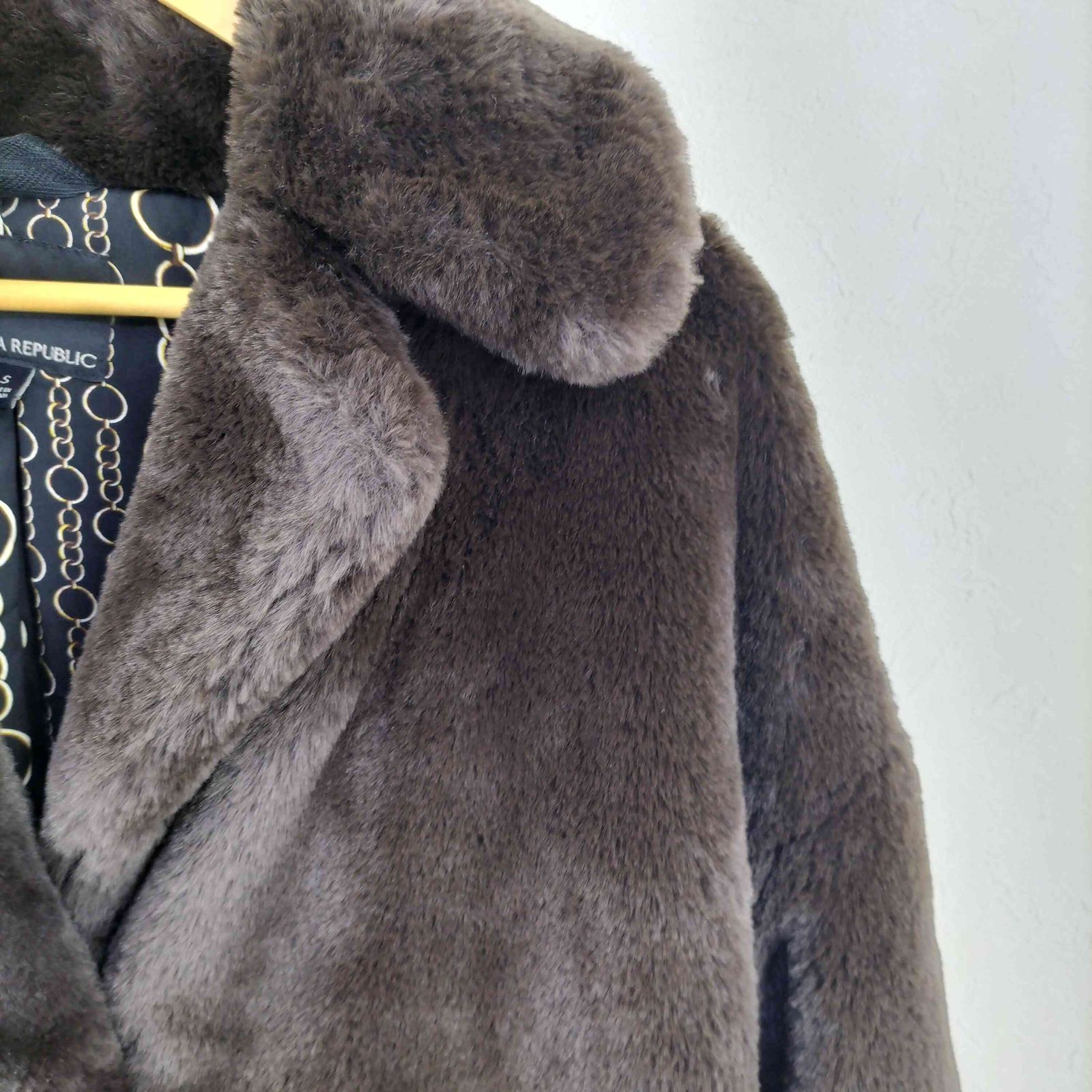 フェイクファーコート