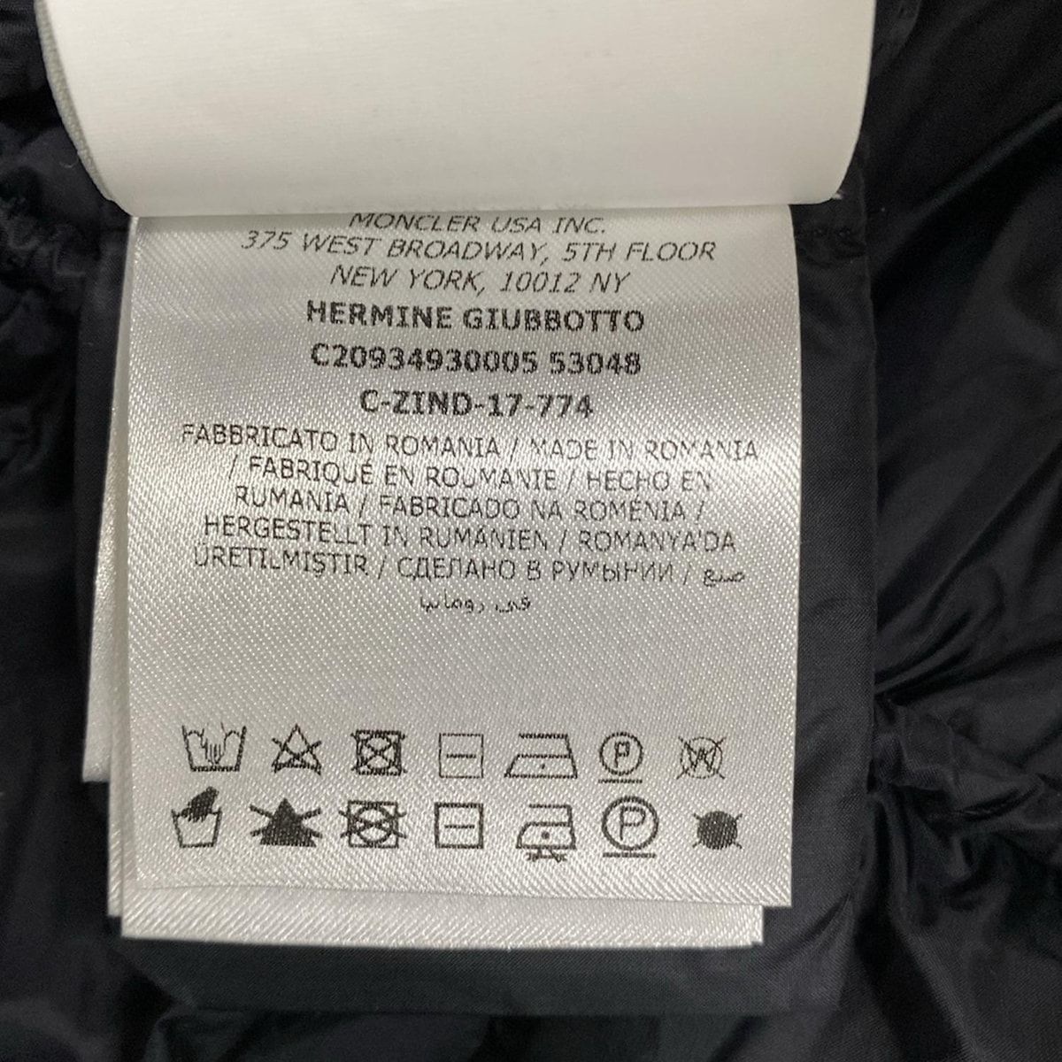 モンクレール ダウンコート