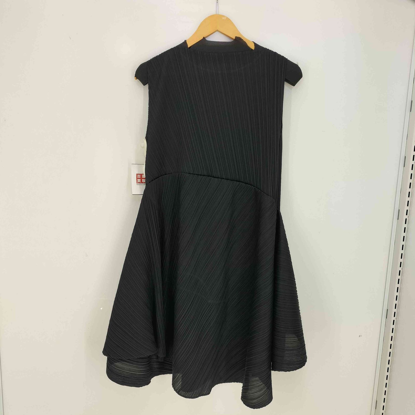 プリーツプリーズイッセイミヤケ PLEATS PLEASE ISSEY MIYAKE 18ss 斜めプリーツ 変形 ノースリーブ フ ワンピース レディース JPN 3