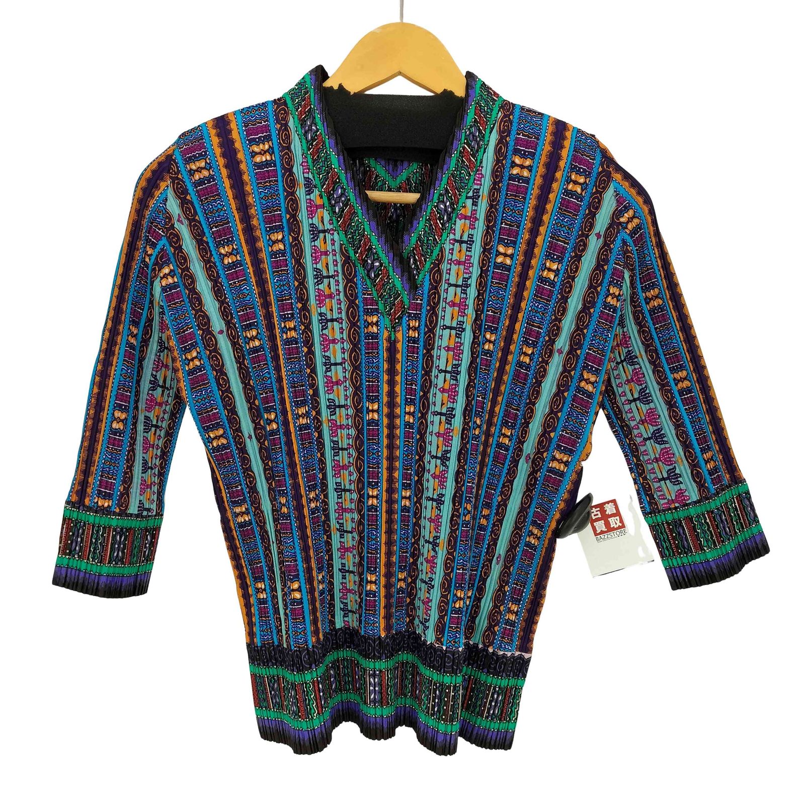 プリーツプリーズイッセイミヤケ PLEATS PLEASE ISSEY MIYAKE 民族 ダキシ総柄 七分丈 Vネックプリーツカットソー レディース JPN 3