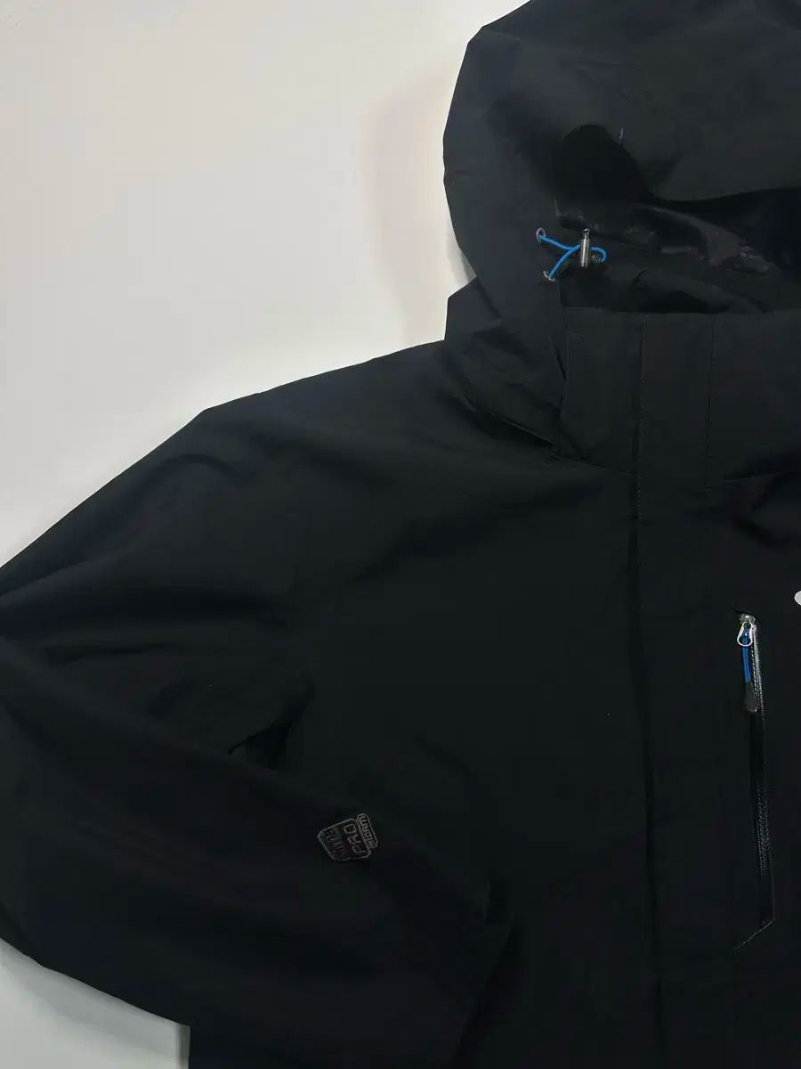 SALOMON サロモン ブラック ウィンドブレーカー