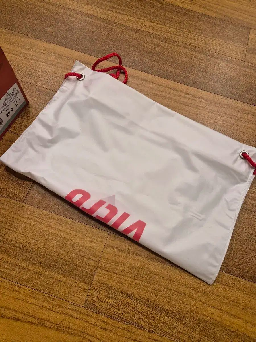  ビート バドミントンシューズ 260 その他 バドミントン