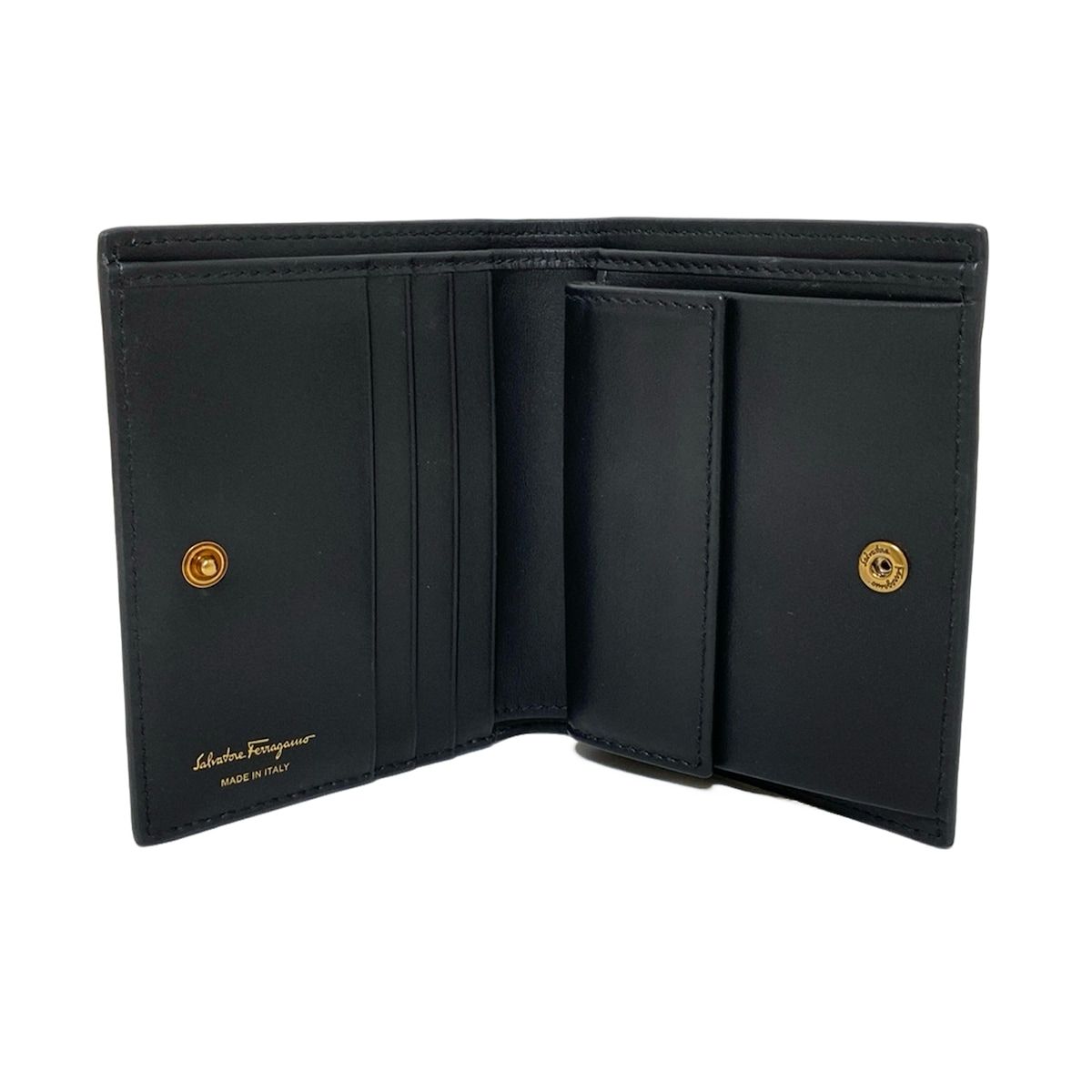 黒×ピンク×マルチ 花柄