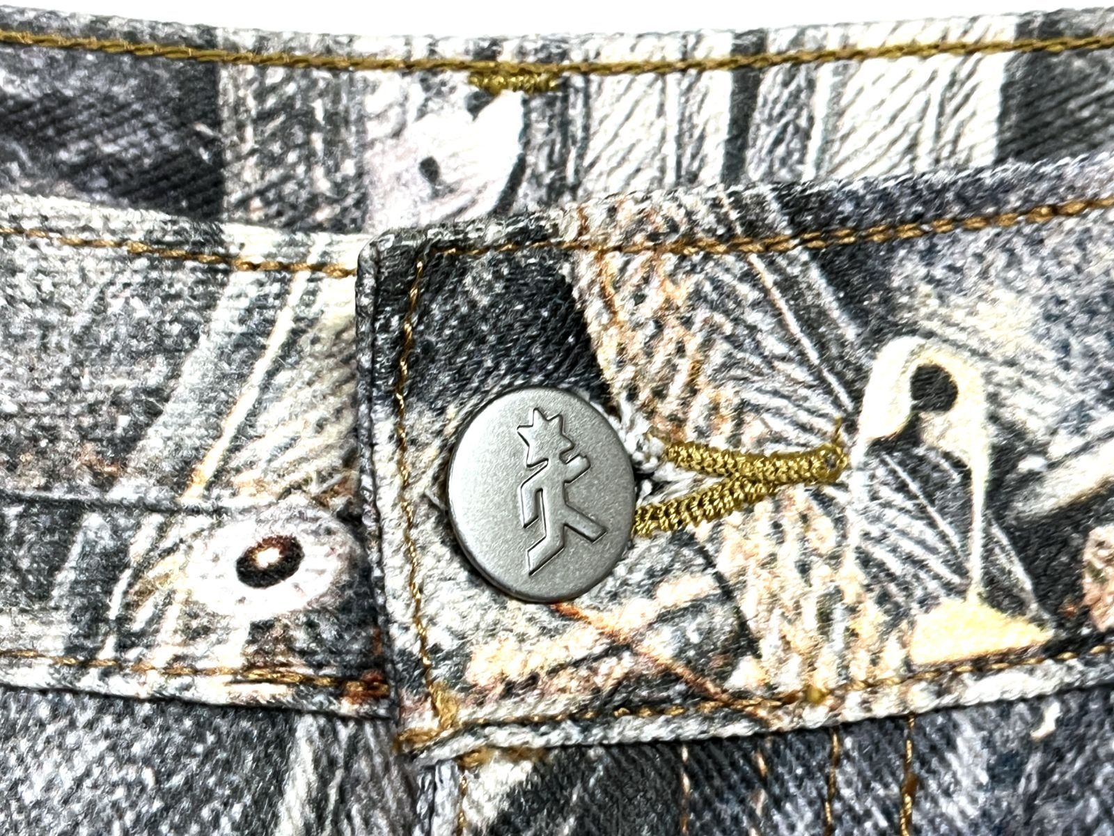 Feinicko｜フェイニッコ POLYCHROME GUMMY DENIM PANTS 3D ポリ