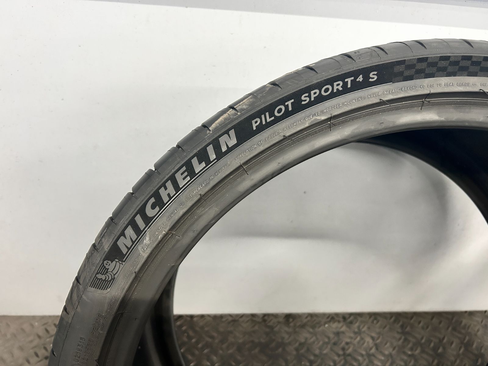 ミシュラン Michelin pilotsport 4 S パイロットスポーツS 335 25 zr 22 2本セット