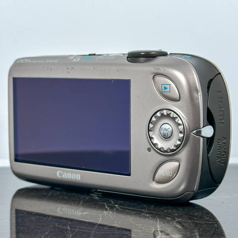 光学4倍ズーム 手ブレ補正