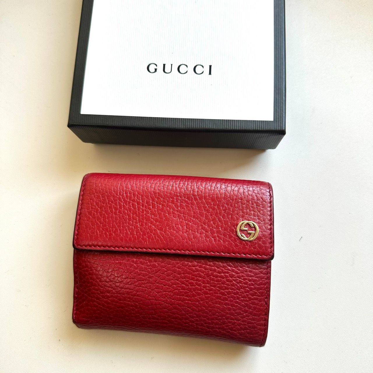 グッチ GUCCI 二つ折り財布 インターロッキングG レッド