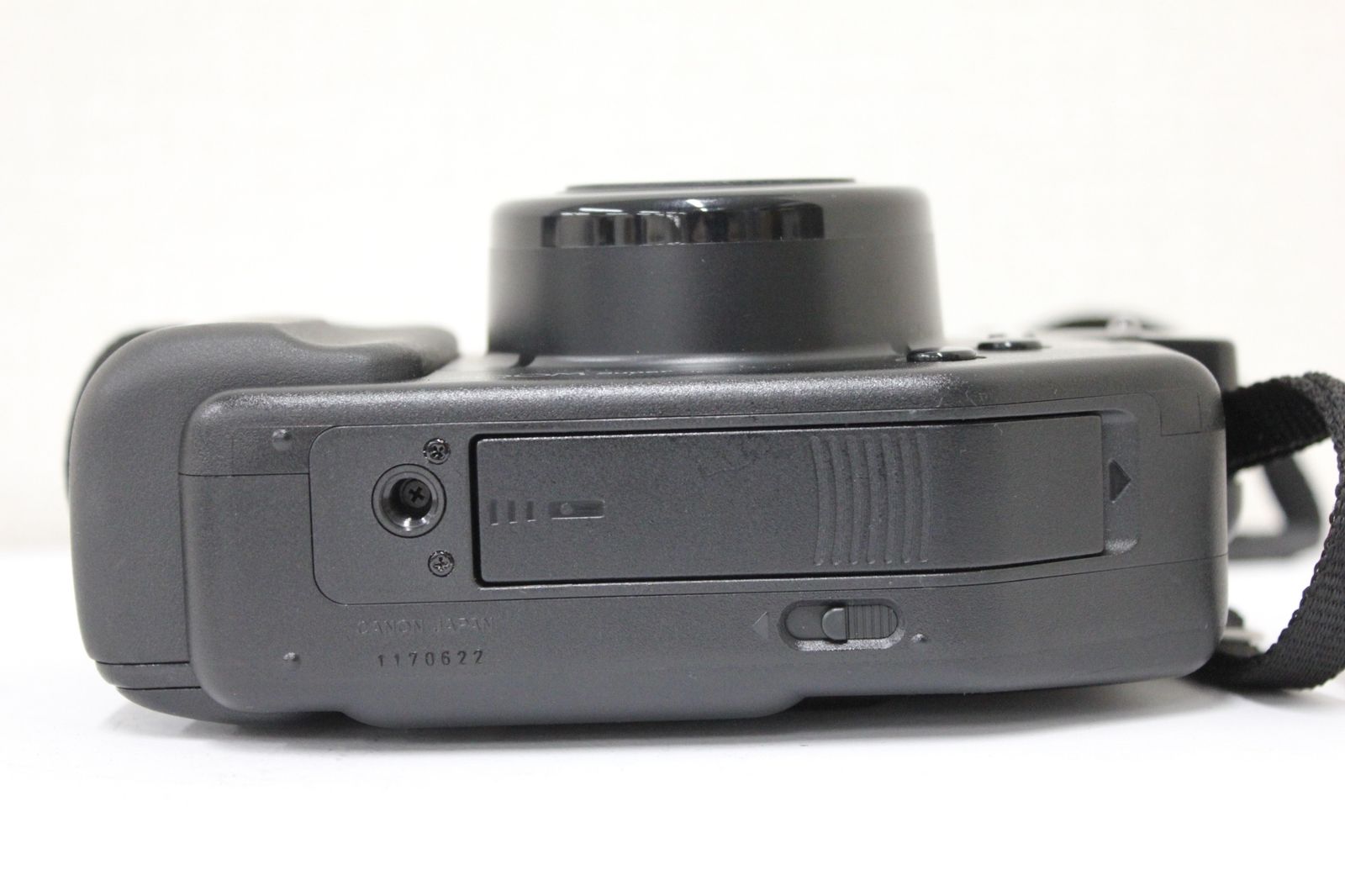 コンパクトカメラ e3630