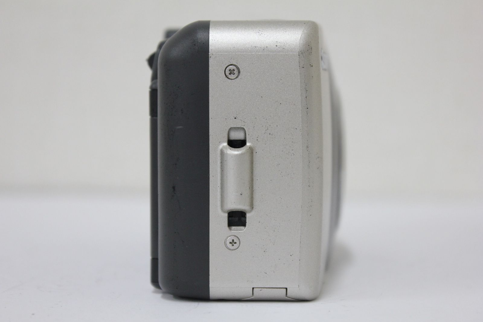 コンパクトカメラ