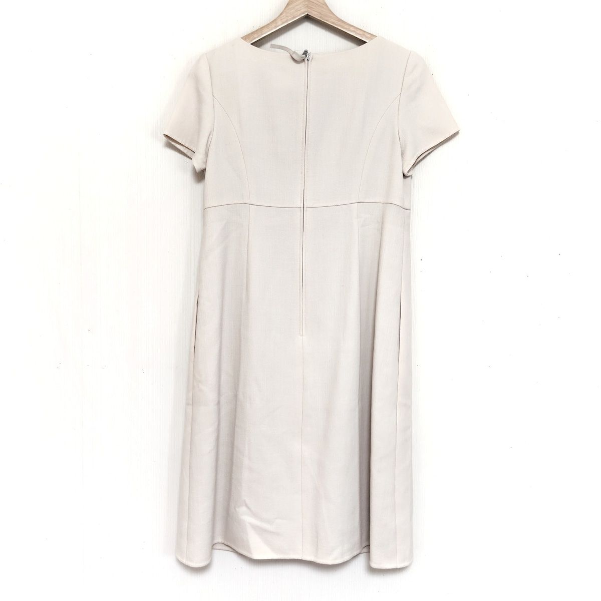 FOXEY フォクシー ワンピース サイズ40 M レディース - 41454 ベージュ 半袖 ロング