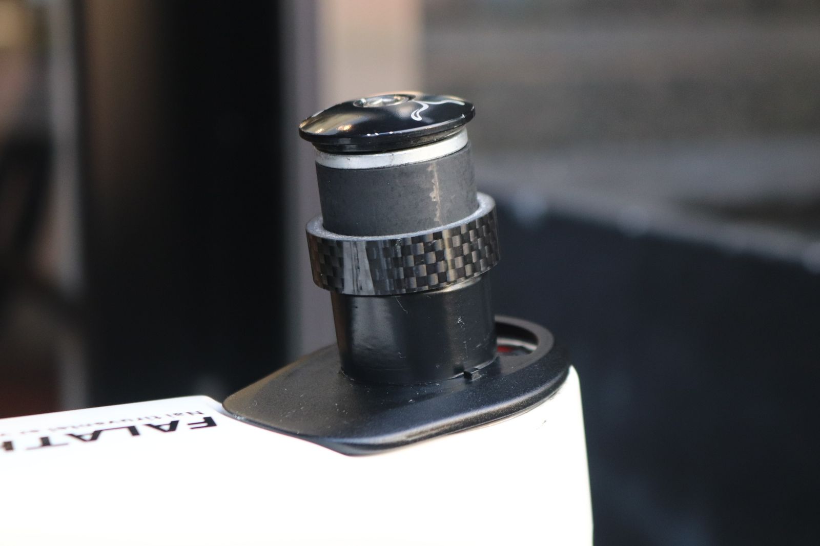 エルヴス ELVES ファラス FALATH PRO DISC 52サイズ カーボン フレームセット 東京南麻布店