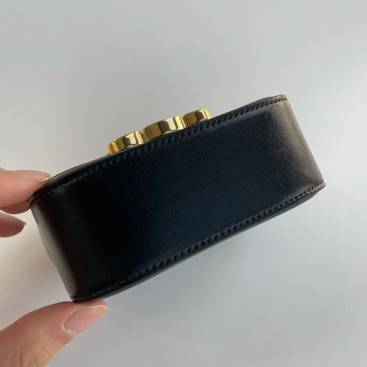 Claude クロスバック