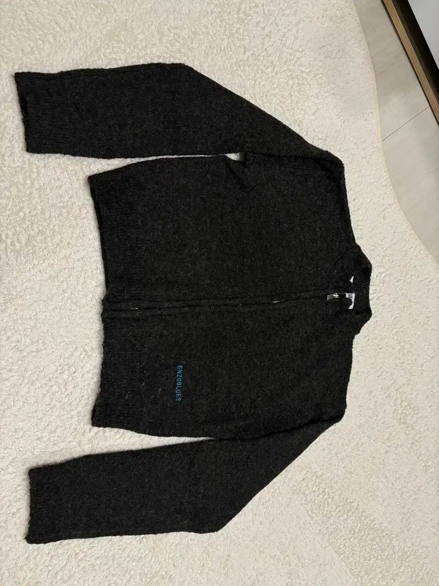 ブークレ クロップド