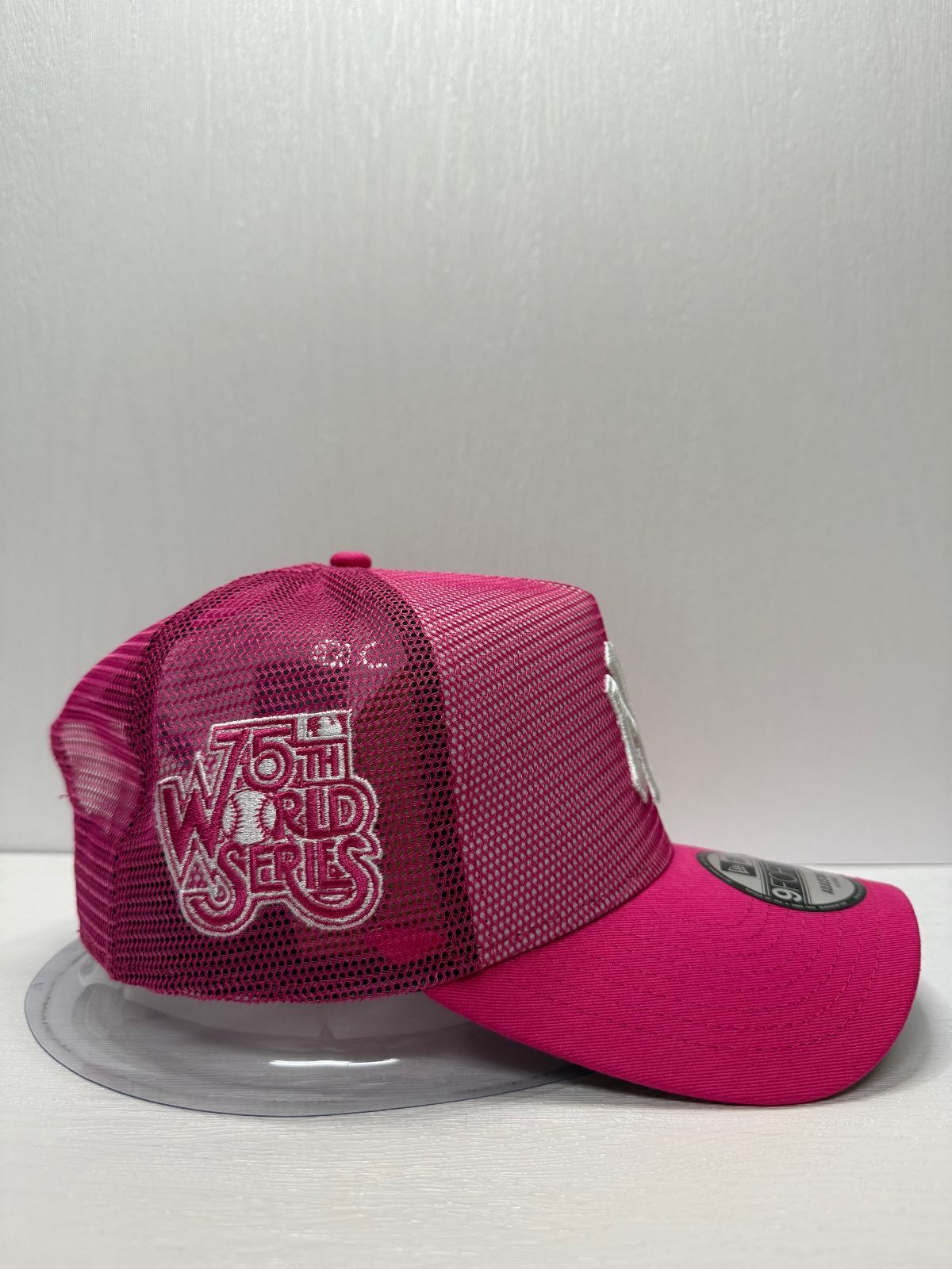 スナップバックメッシュキャップ ピンク