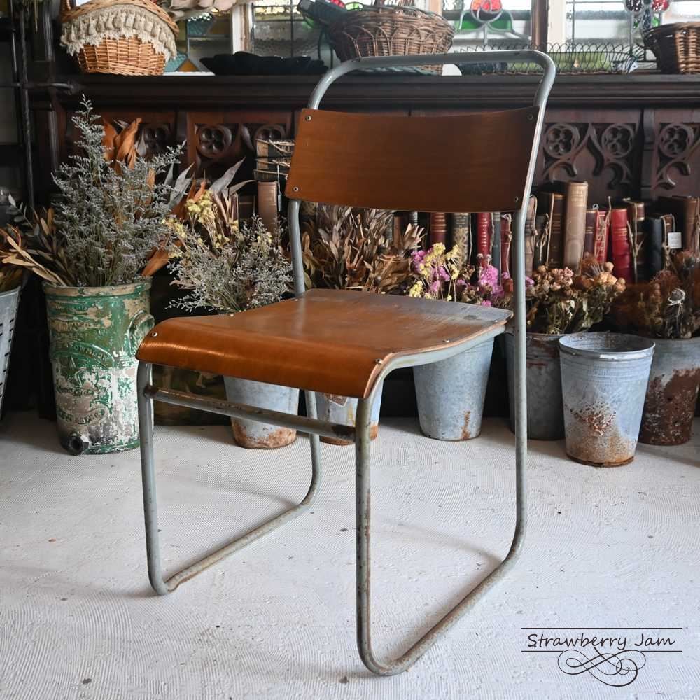 L3705-226-5 フランスアンティーク ヴィンテージチェア アンティークチェア キッチンチェア チェア ダイニングチェア スタッキング COX コックス スクールチェア 椅子 イギリス