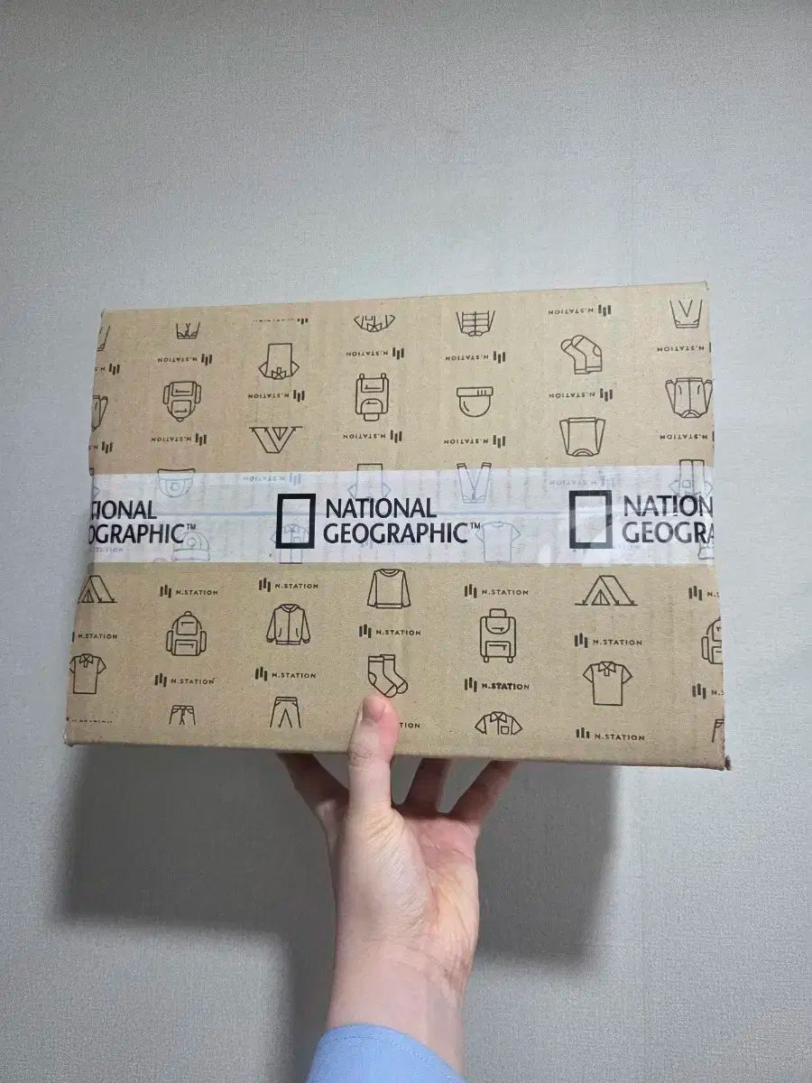 115 ナショナルジオグラフィック 軽量ダウンベスト KARIMZIABAT_FR