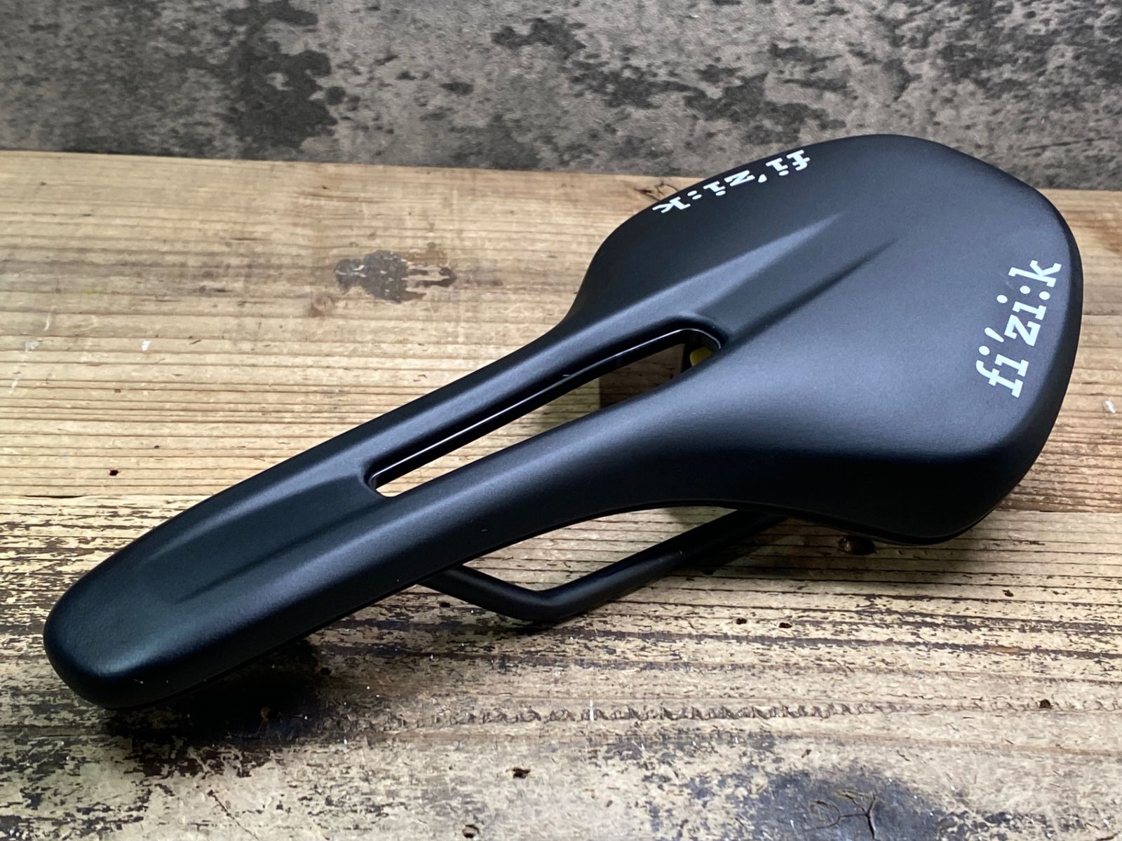 fizik アンタレス