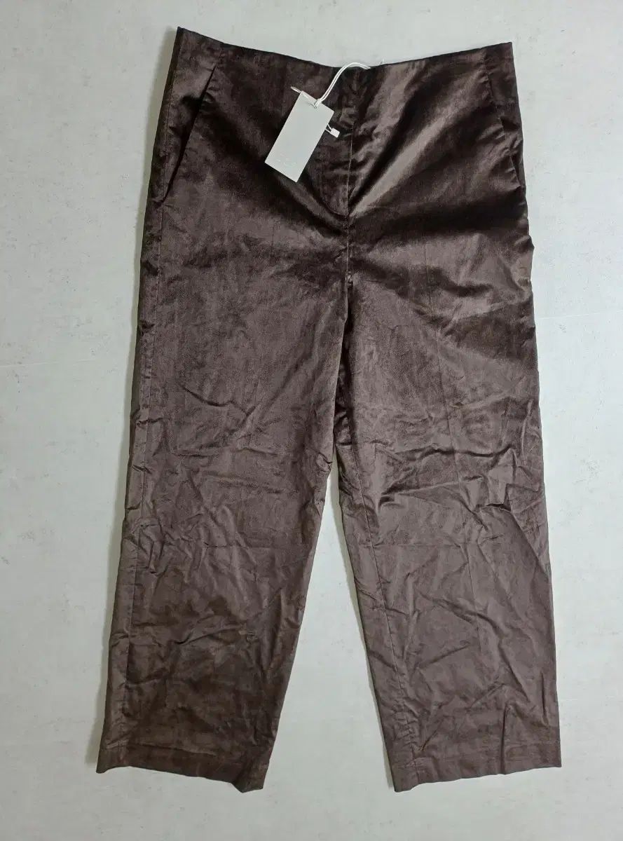 レディース COS ワイルドフィット ベルベット ズボン ストレッチ加工 30