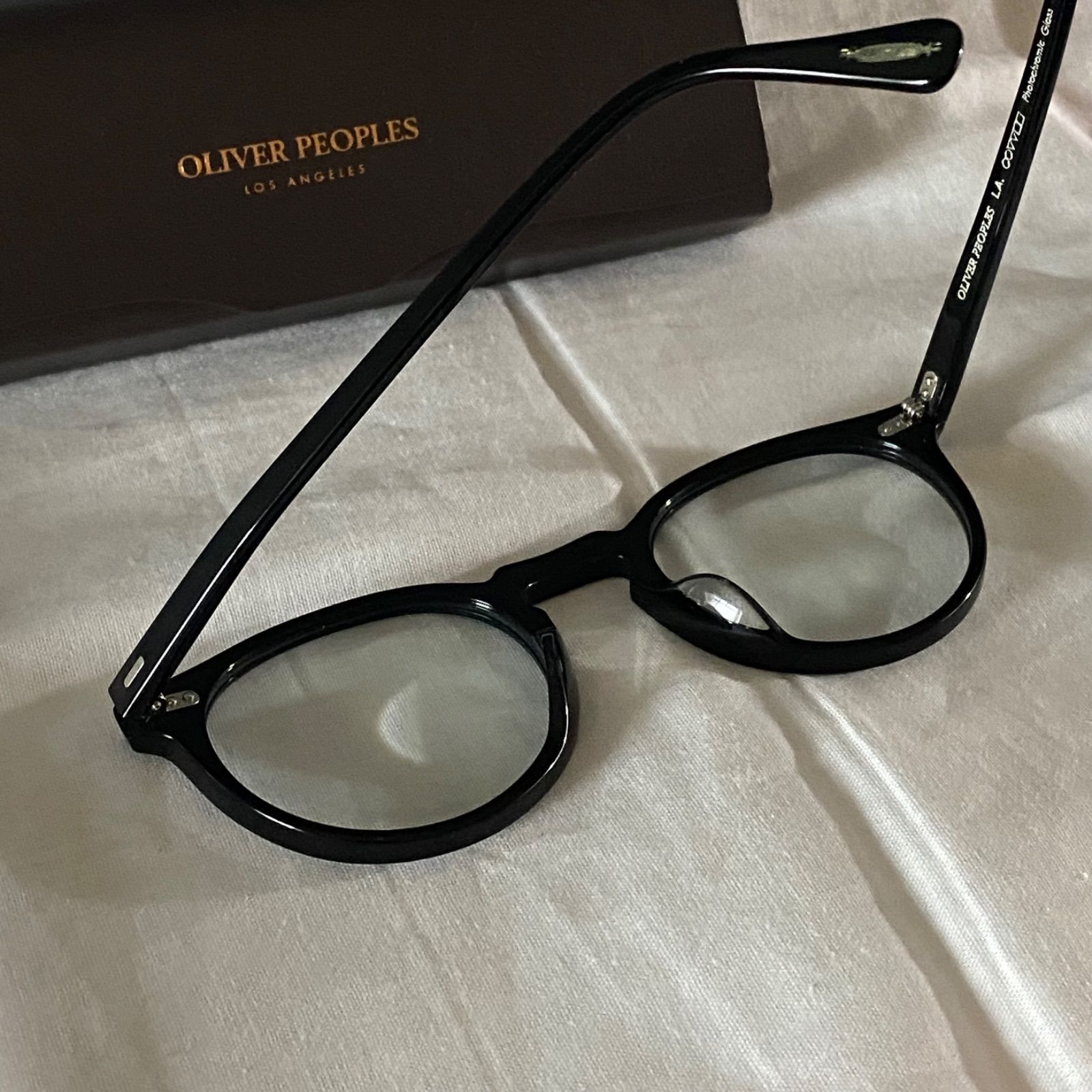 OV476 Oliver Peoples Gregory Peck Sun 調光レンズ オリバー 