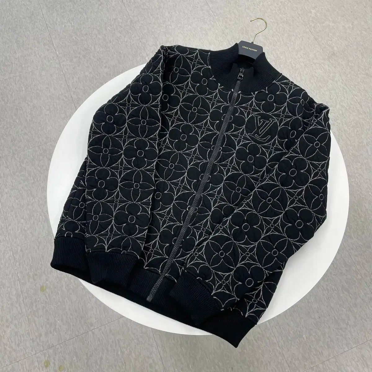 ルイヴィトン フラワー ブルゾン ジャケット xxl KANDAIZUMI_COM