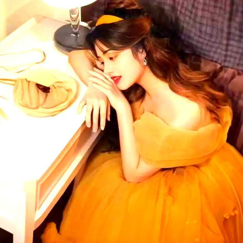 おとぎ話の姫のように輝く