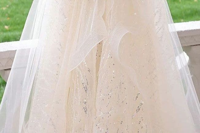 清楚さと華やかさを両立