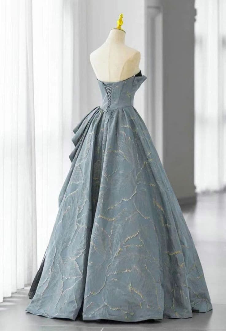 上品アシメデザイン 繊細ブルーグレードレス 特別な一日に