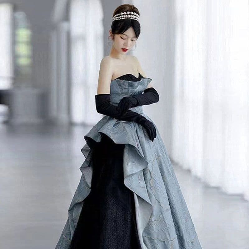 上品アシメデザイン