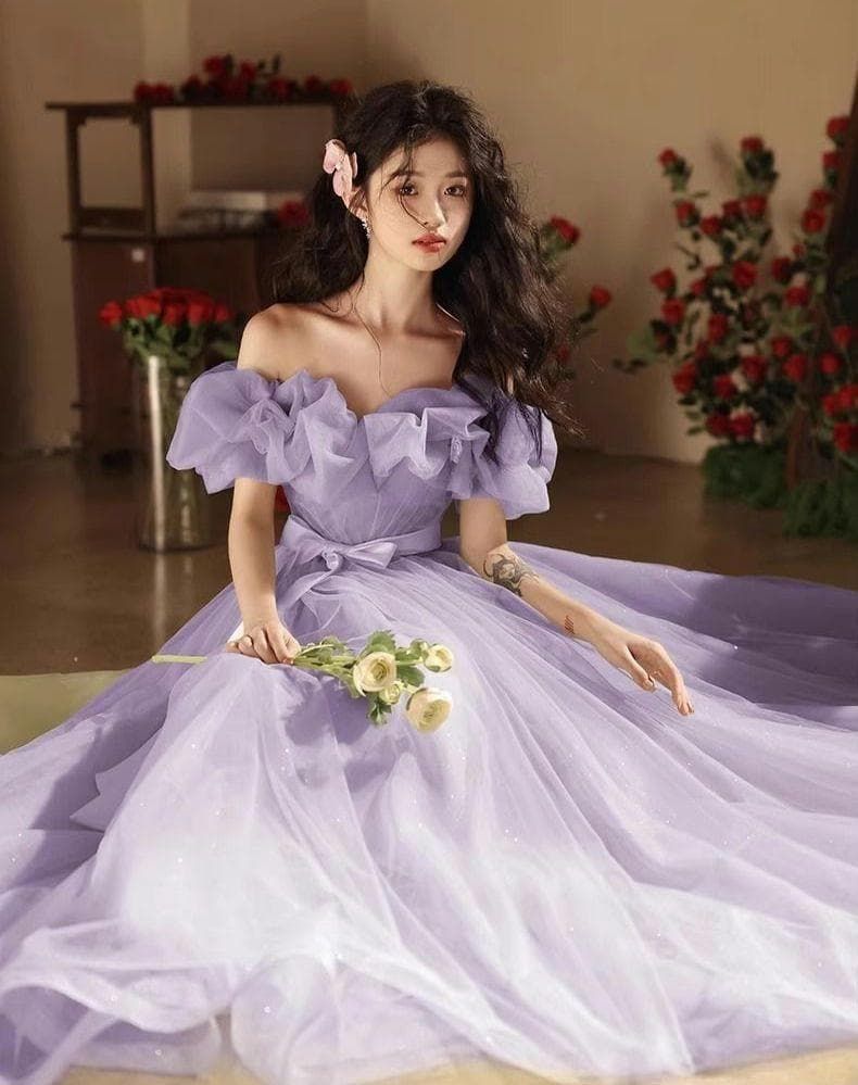 専用✨️優しいラベンダーのふんわりロングドレス✨️オフショルダー フェミニン 新品 優しいラベンダーのふんわりロングドレス オフショルダー