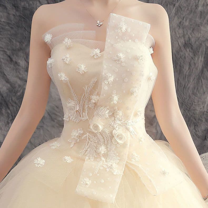 ボリュームチュールウェディングドレス