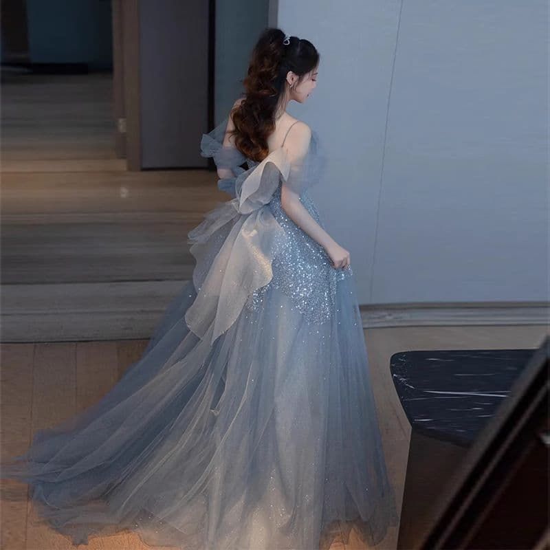 フェアリーリボンの ドレス オフショルダーチュール