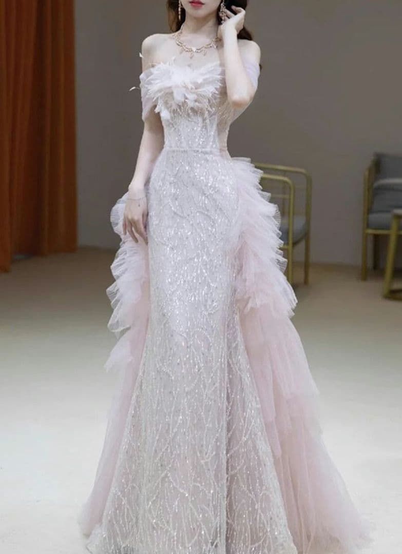 華やかオフショルダーマーメイドドレス ふわふわデザイン ナイトドレス