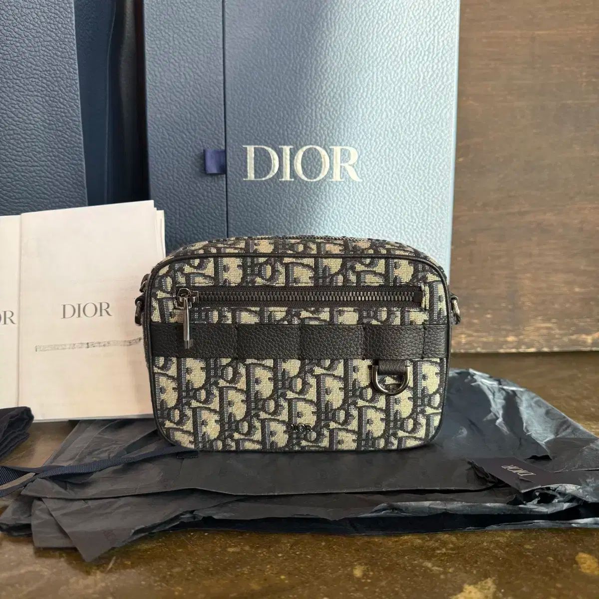 クリスチャンディオール オブリーク ジャカード サファリ メッセンジャーバッグ