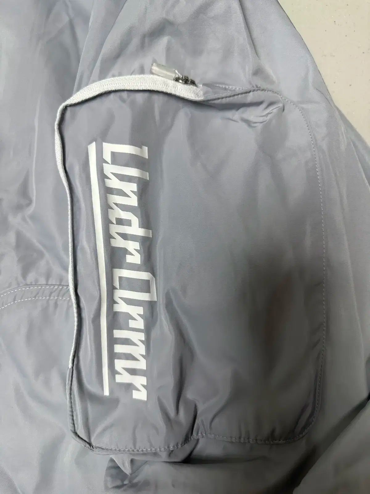 アンダーアーマー