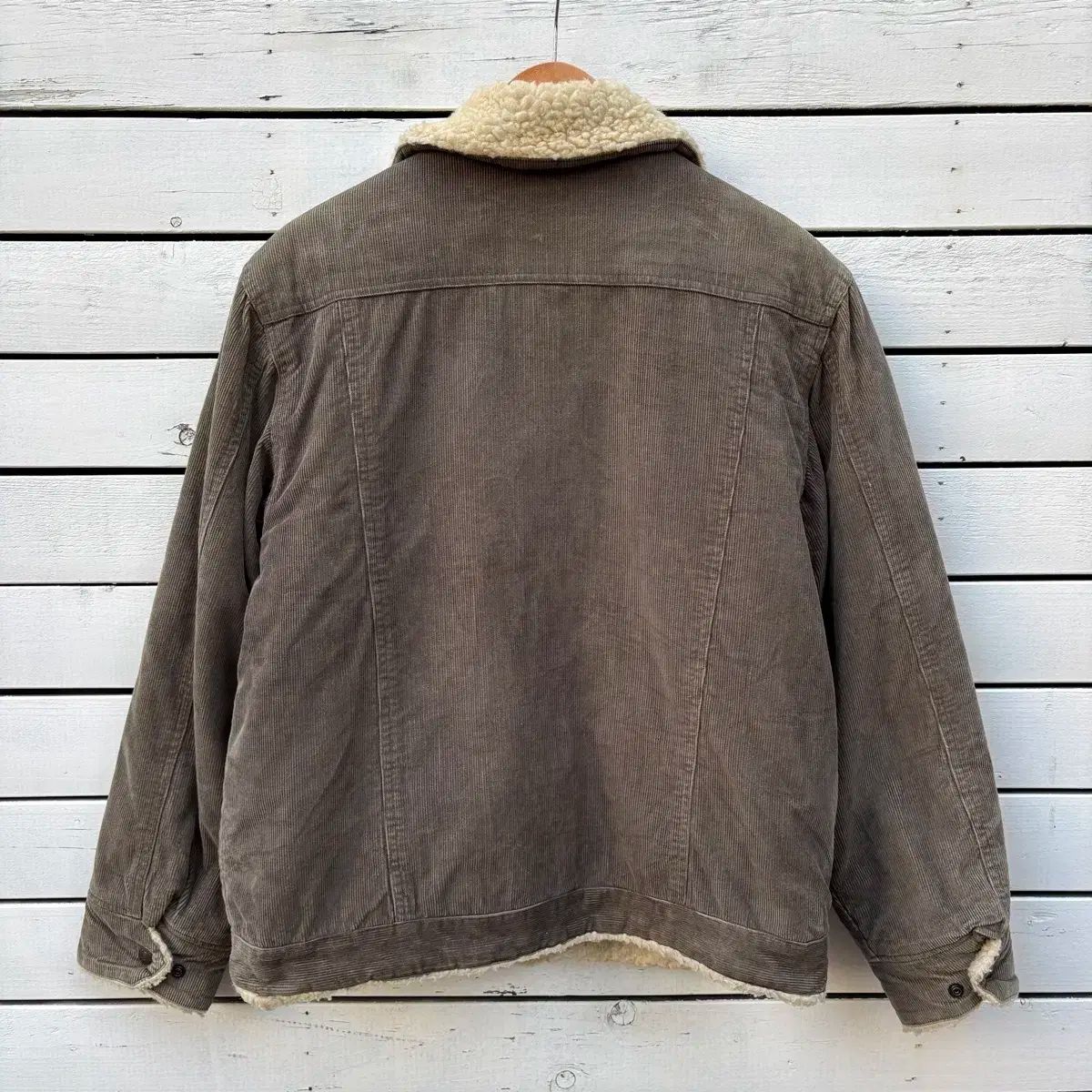 コーデュロイ シェルパ