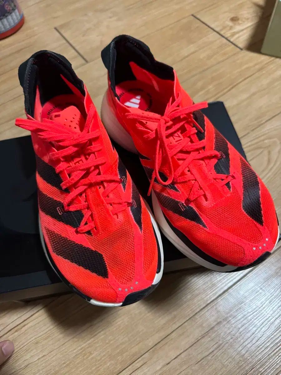 アディダス アディゼロ アディオス プロ3 ソーラーレッド 265