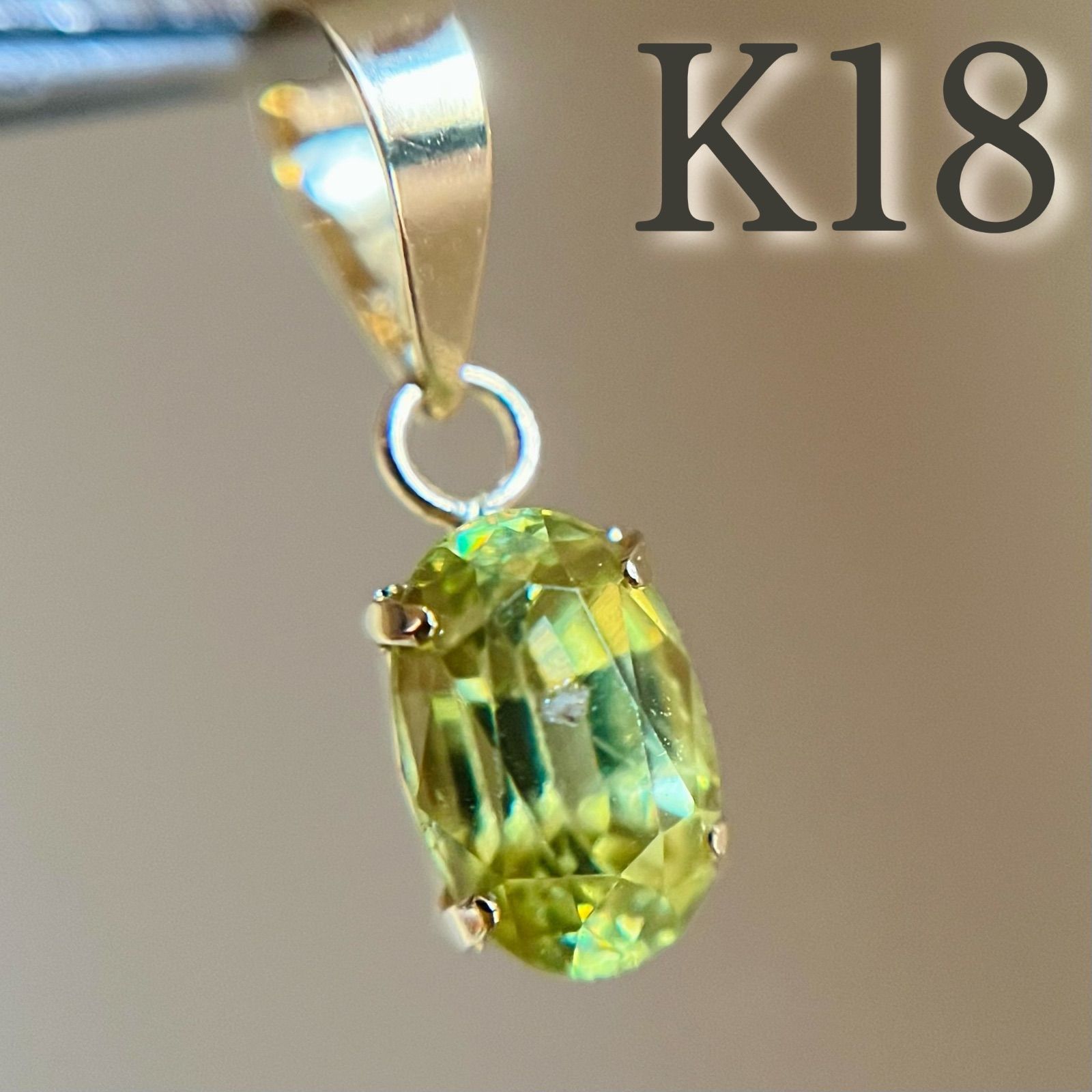 K18 天然石スフェーン oval ペンダントトップ 希少宝石 - メルカリ