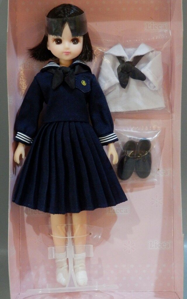 タカラトミー 鶴岡北高校リカちゃん