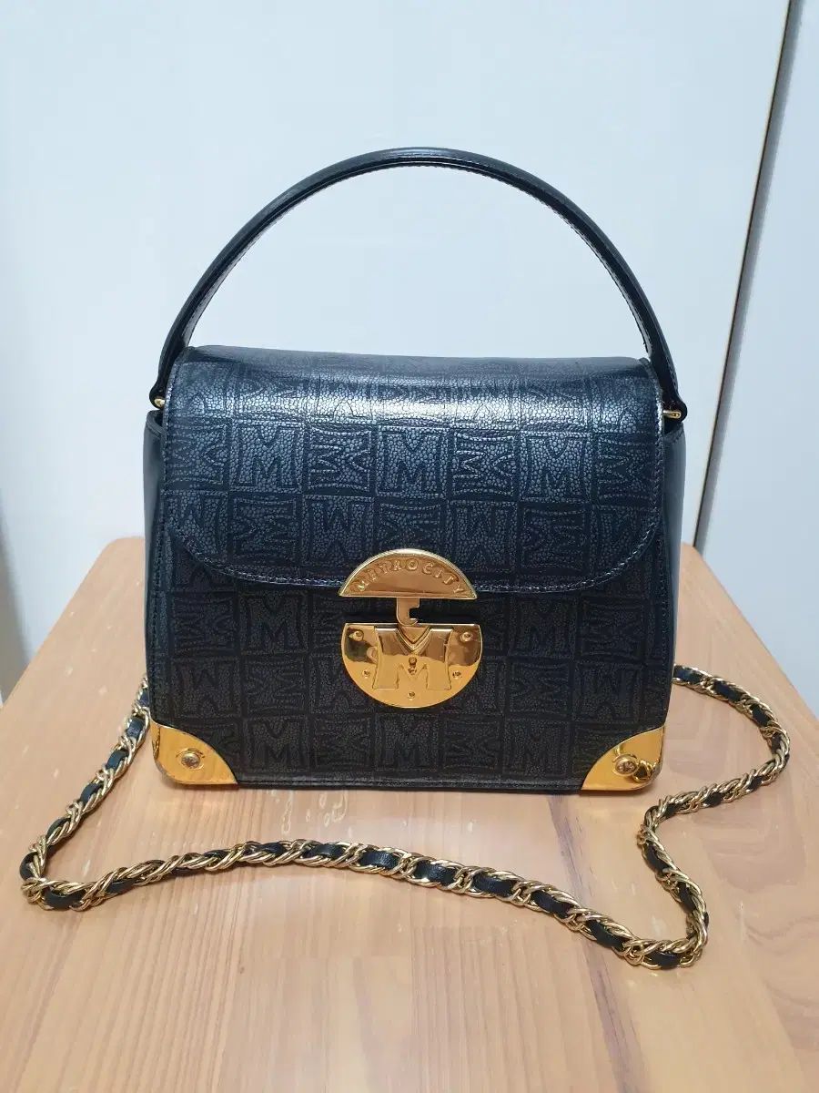 TATRAS トラックジャケット 極美品✨タトラス 2024 ヴァレーゼ