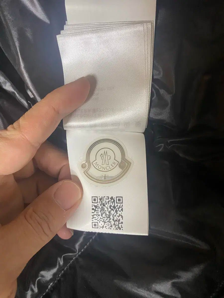 ベスト ブラック